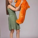 3_feet_brown_cute_and_soft_teddy_hug_able_teddy_a_image_1.jpg