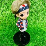 BTS_Q_Style_V_Tiny_Tan_Action_Figure_Mic_Drop_Outf_image_1.jpg