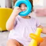 Hinik__9_Ring_Colorful_Teddy_Rings_with_Smiley_Sta_image_1.jpg