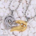 Kazare_Couple_Lockets___Couple_Love_Symbol_Lockets_image_1.jpg