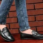 Stylish_Men_s_Black_Loafers_image_1.jpg