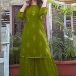 Alisha_Petite_Women_Kurta_Sets_image_1.jpg