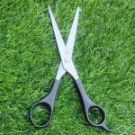 Barber_Shaving_Razor_And_Scissor_Smooth_And_Comfor_image_1.jpg