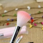 Mini_Makeup_kit_5_pcs_pink_makeup_brush_image_1.jpg