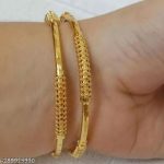 PREMIUM_QUALITY_MICROPLATED_DAILY_WEAR_BANGLES_SET_image_1.jpg