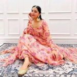 SEJAL_S_PEACH_DUPATTA_SET_image_1.jpg