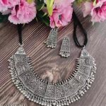 Samridhi_DC_Latest_Trending_Jewellery_Set_image_1.jpg