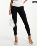 asos_design_black_women_petite_vintage_skinny_fit_jeans.jpg