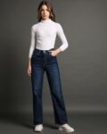 levi27s_blue_women_light-wash_straight_fit_jeans.jpg