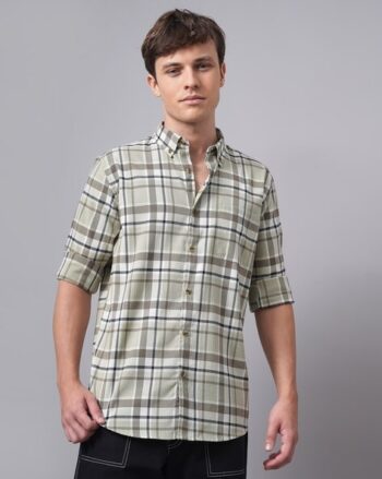 Men Striped Slim Fit Cotton Shirt with Patch Pocket