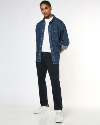 Men Solid Slim Fit Flat-Front Trousers