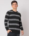 Men Relaxed Fit Sweatshirt with Half-Zip Closure