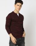Men Typographic Print Sweatshirt with Crew Neck