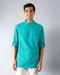 Men Geometric Print Slim Fit Kurta with Insert Pocket
