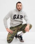 Men Graphic Print Slim Fit Crew-Neck Sweatshirt