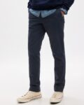 Men Mid-Rise Slim Fit Single-Pleat Chinos