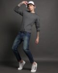 Men Lightly Washed Slim Fit Jeans