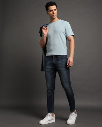 Men Lightly Washed Slim Fit Jeans