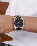 Men Round-Dial Analogue Watch