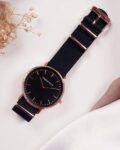 Men Round Dial Analogue Watch