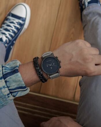 Men Analogue Watch with Tang Buckle Closure-JWBS987