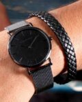 Men Round Dial Analogue Watch
