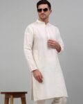 Men Regular Fit Kurta with Patch Pocket