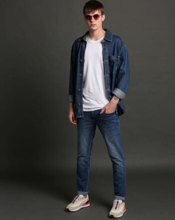 Men Lightly Washed Slim Fit Jeans