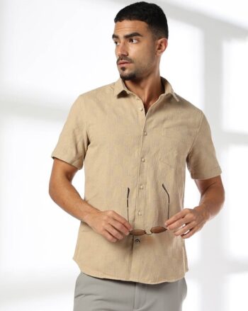 Men Striped Slim Fit Shirt with Patch Pocket