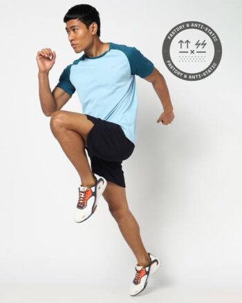 Men Cut & Sew Regular Fit Crew-Neck Running T-Shirt
