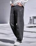 Men Lightly Washed Relaxed Fit Jeans