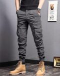 Men Straight Fit Cargo Pants with Insert Pockets