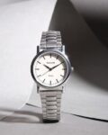 Men Water-Resistant Analogue Watch-NT77049SM02