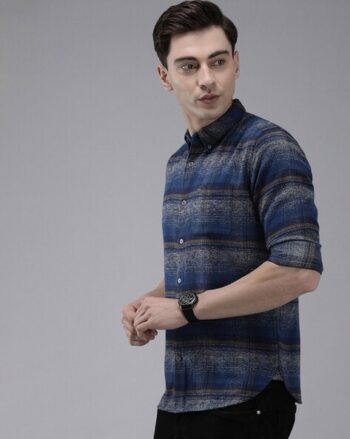 Men Patterned Relaxed Fit Shirt