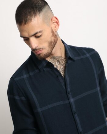 Men Checked Slim Fit Shirt