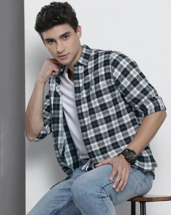 Men Typographic Print Regular Fit Shirt