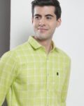 Men Loose Fit Shirt with Flap Pockets