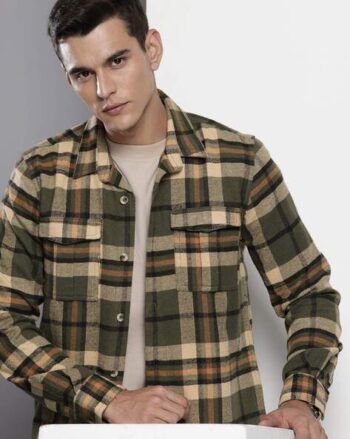 Men Checked Oversized Fit Shirt with Patch Pocket