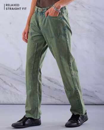 Men Heavily Washed Distressed Relaxed Fit Jeans