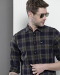 Men Slim Fit Cutaway-Collar Shirt