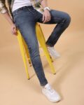 Men Lightly Washed Slim Fit Jeans