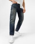 Men Straight Jeans with Insert Pockets