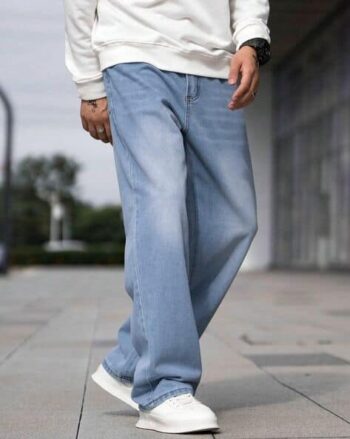Mid-Rise Jeans with Insert Pockets