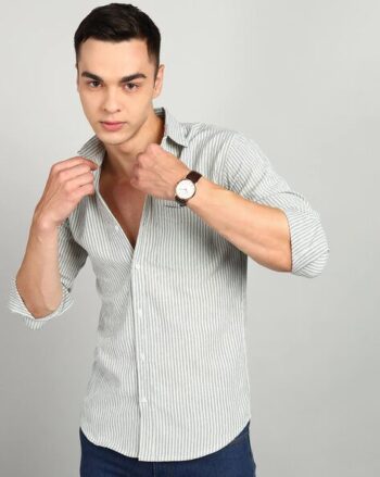 Slim Fit Shirt with Buttoned Flap Pocket