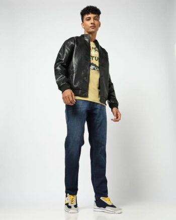 Men Lightly Washed Slim Fit Jeans