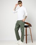 yousta_green_men_loose_fit_cotton_cargo_pants.jpg